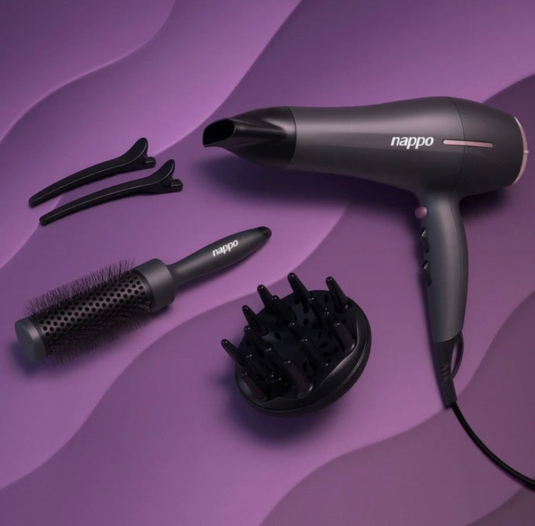 Set secador, cepillo y pinzas