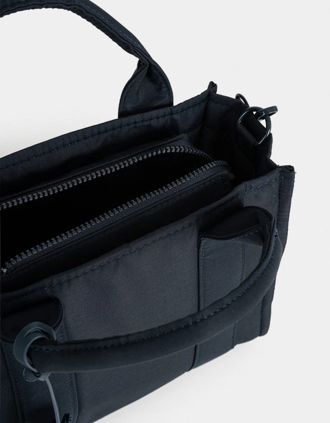 Cartera deportiva con monedero