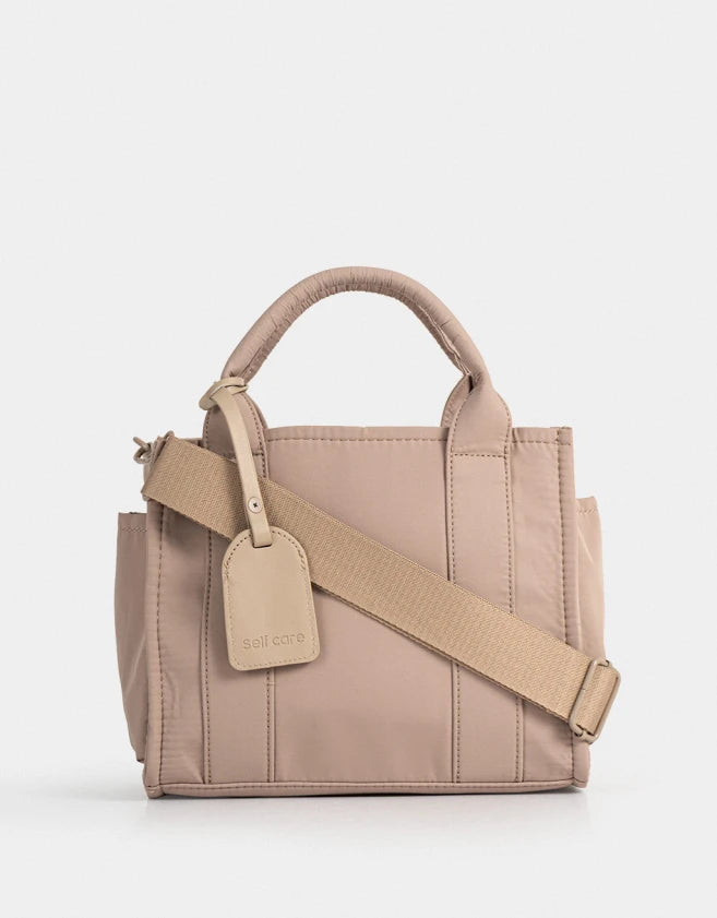Cartera deportiva con monedero