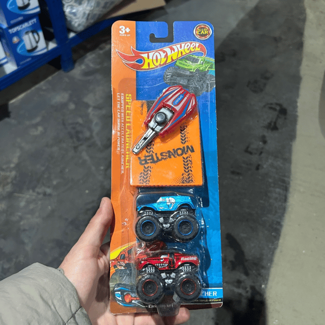 SET HOT WHEELS MONSTER TRUCKS